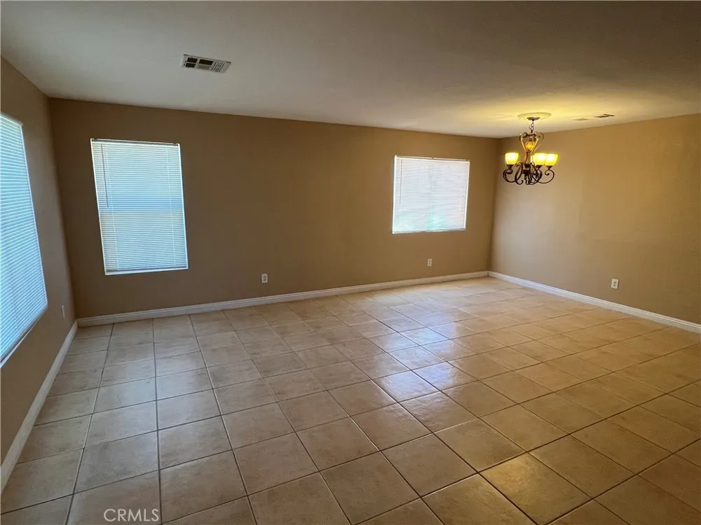 2920 Tumbleweed Palmdale, CA 93550