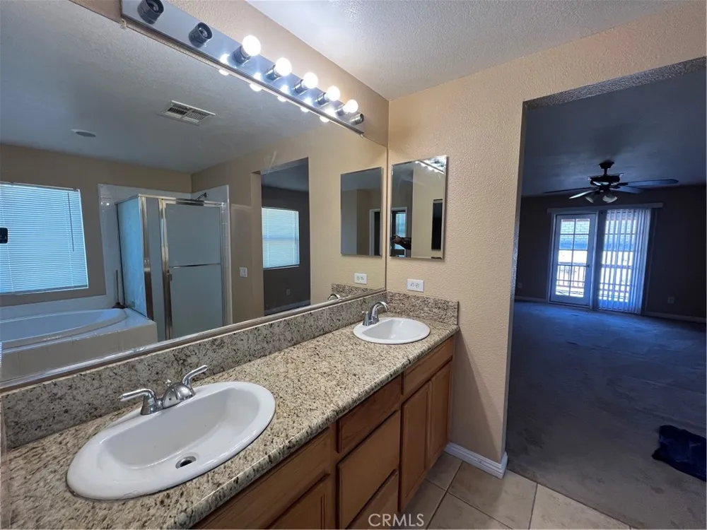 2920 Tumbleweed Palmdale, CA 93550