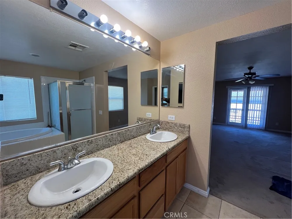 2920 Tumbleweed Palmdale, CA 93550