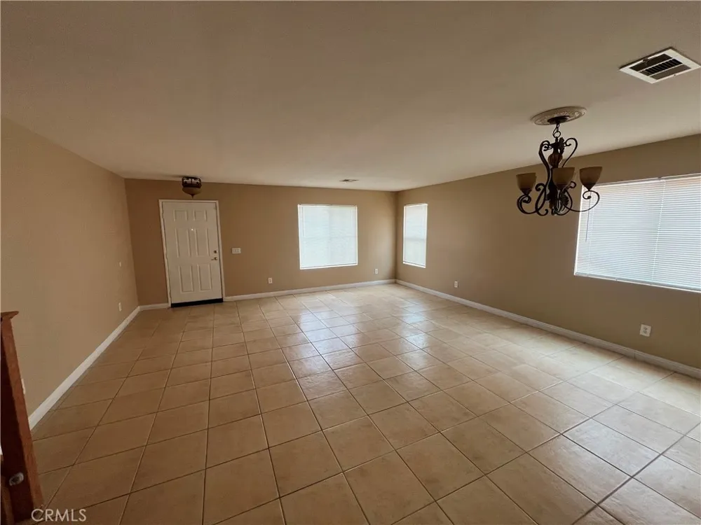 2920 Tumbleweed Palmdale, CA 93550