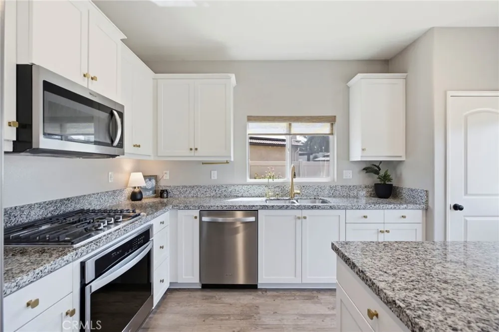 32593 Cumulus Lane Winchester, CA 92596