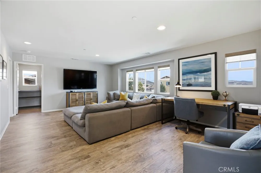 32593 Cumulus Lane Winchester, CA 92596