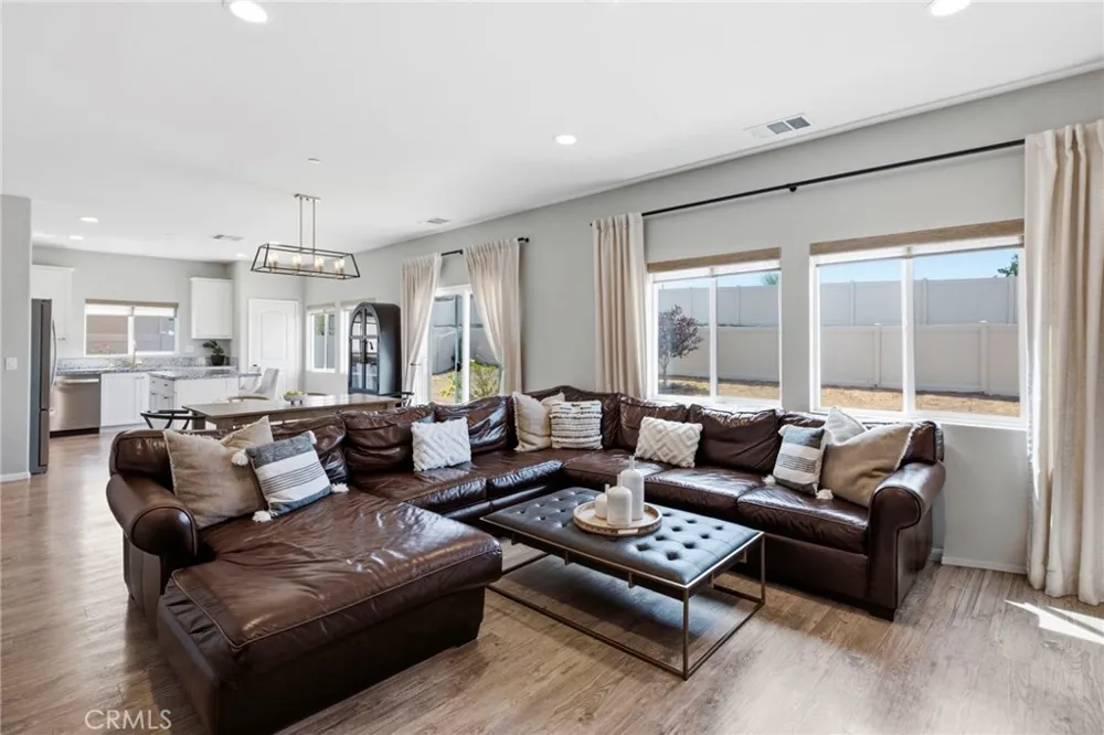 32593 Cumulus Lane Winchester, CA 92596