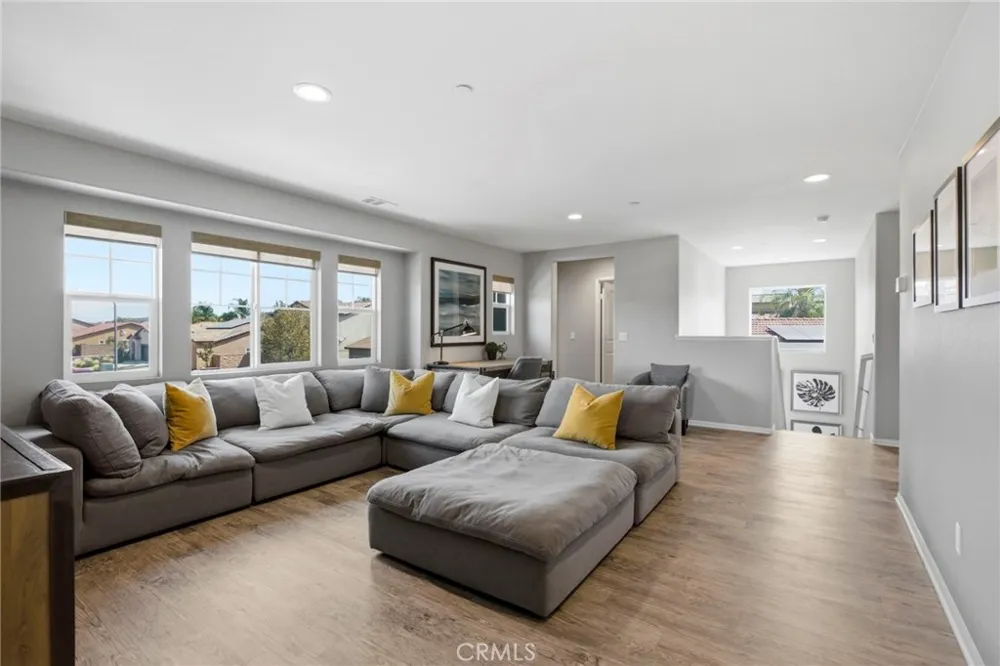 32593 Cumulus Lane Winchester, CA 92596
