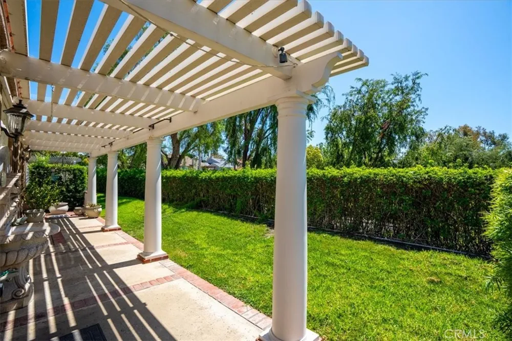 28391 Borgona Mission Viejo, CA 92692