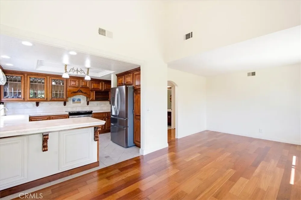 28391 Borgona Mission Viejo, CA 92692