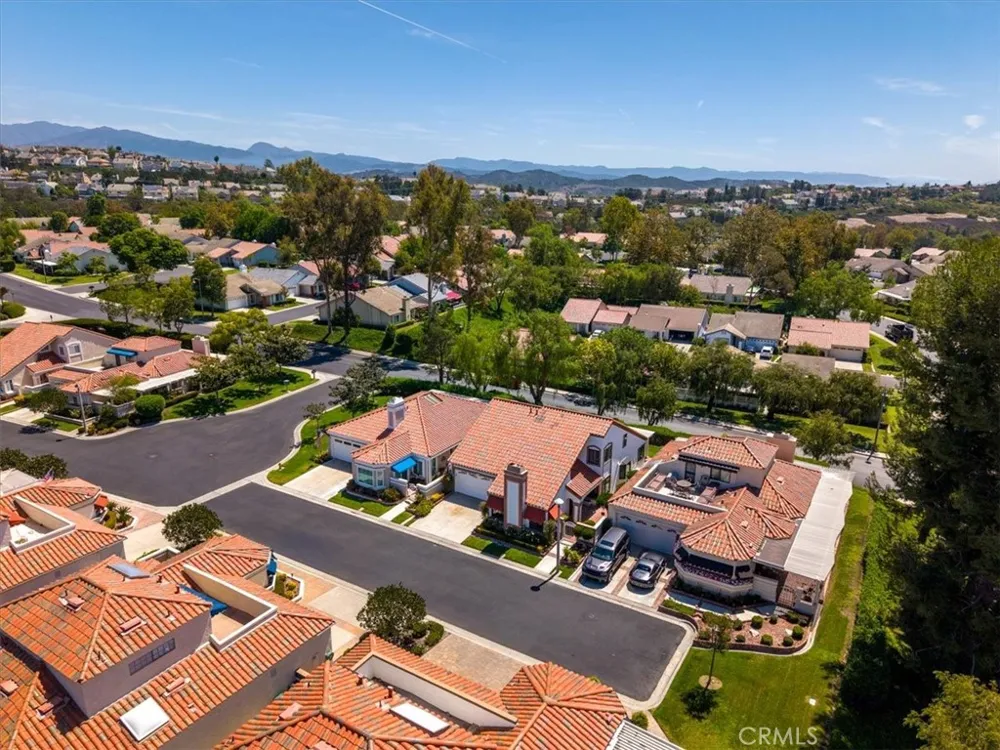 28391 Borgona Mission Viejo, CA 92692