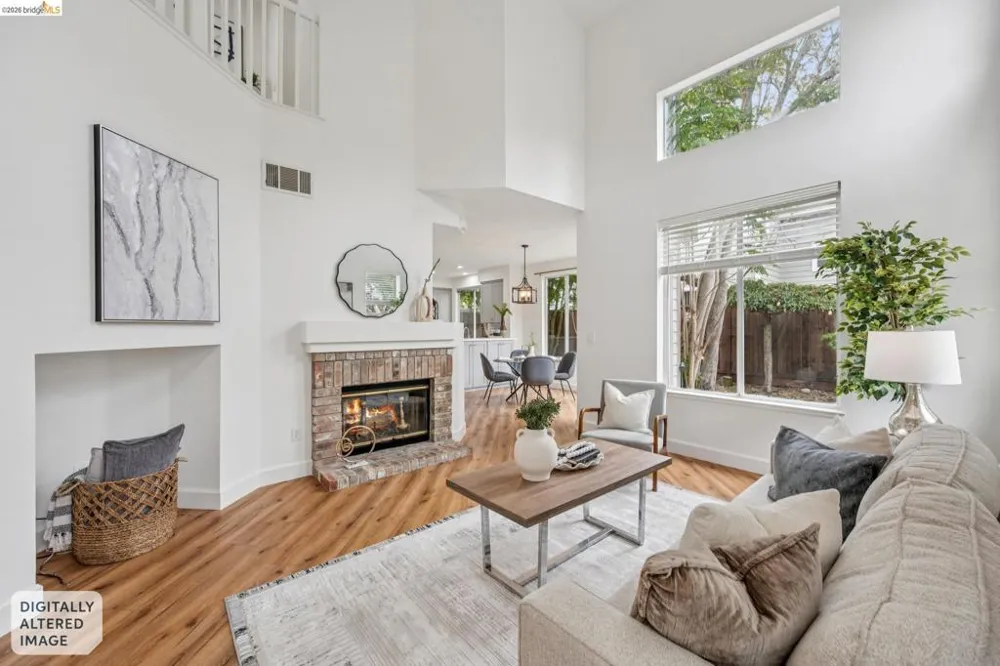 25 Farallon Ct Richmond, CA 94804
