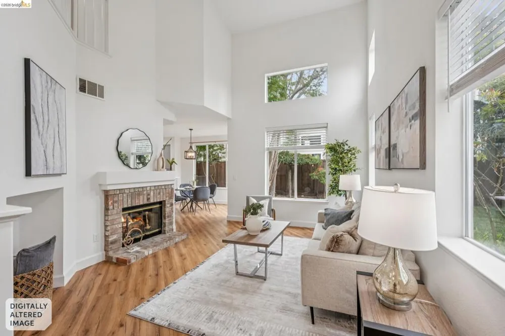25 Farallon Ct Richmond, CA 94804