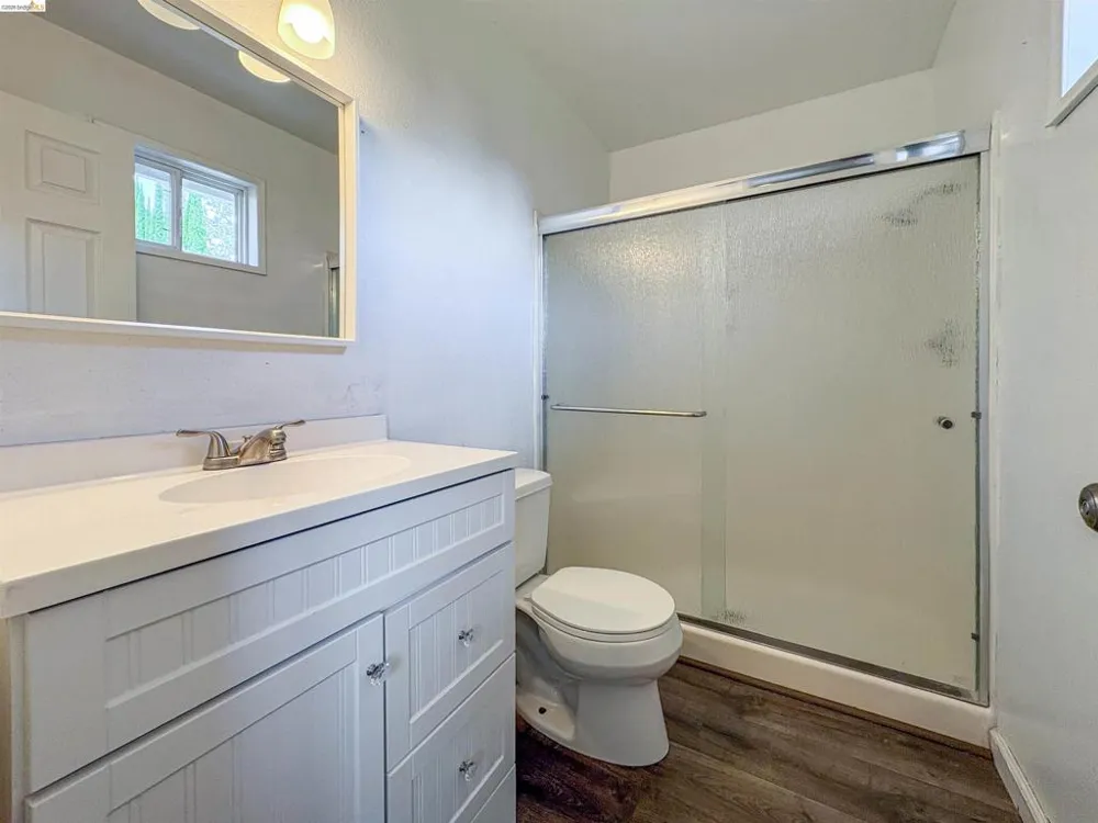 730 Almond Drive Oakley, CA 94561