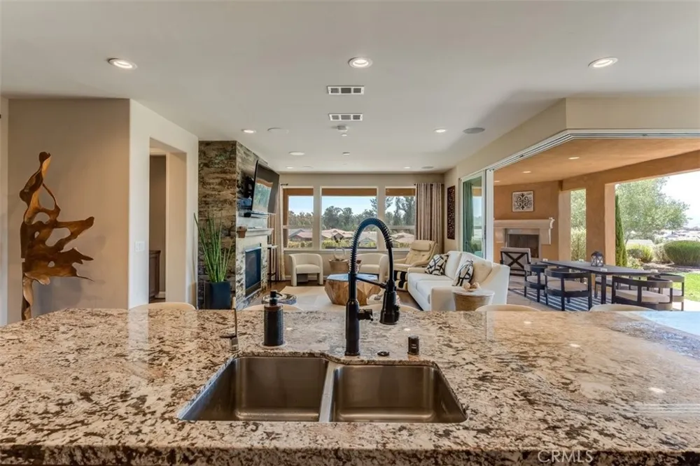 1235 Bradford Nipomo, CA 93444