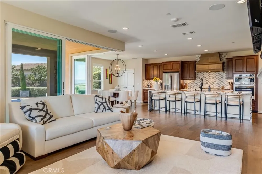 1235 Bradford Nipomo, CA 93444