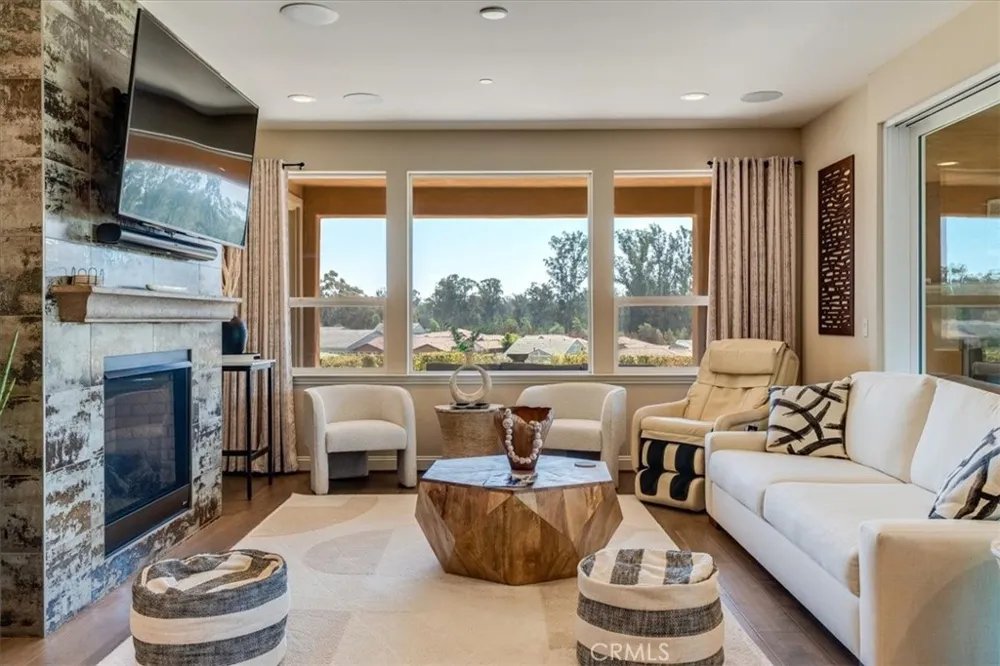 1235 Bradford Nipomo, CA 93444