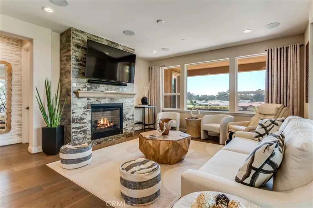 1235 Bradford Nipomo, CA 93444