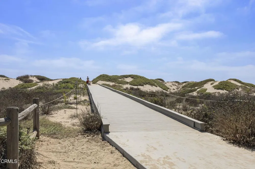404 Arcade Drive Ventura, CA 93003