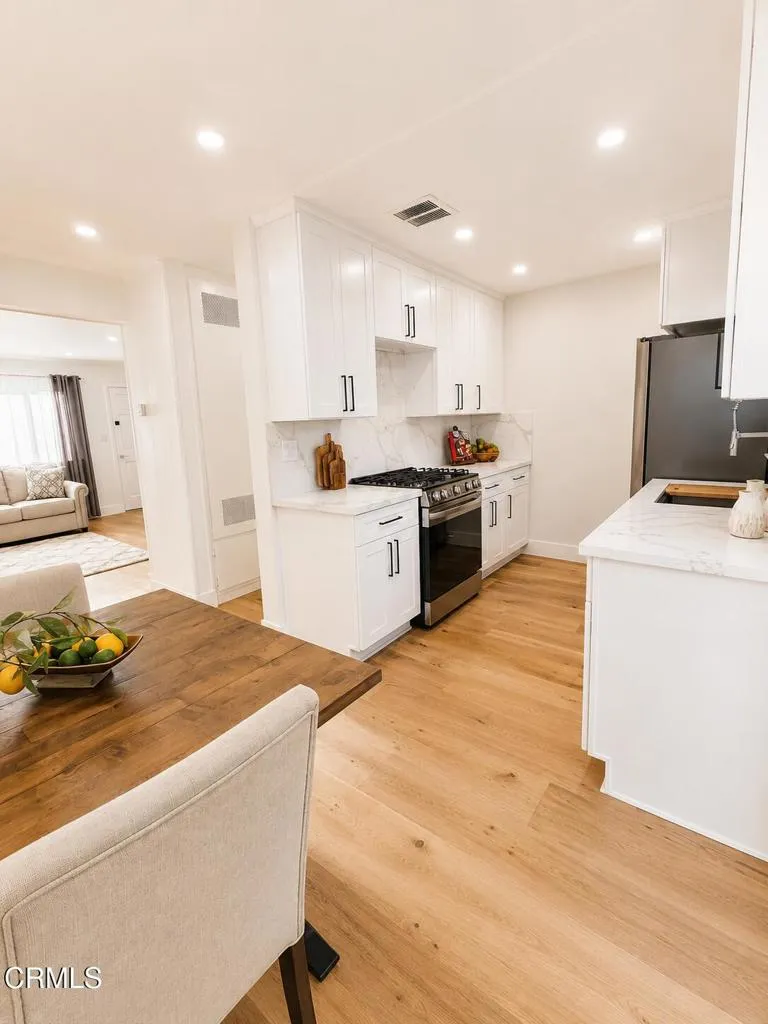 404 Arcade Drive Ventura, CA 93003