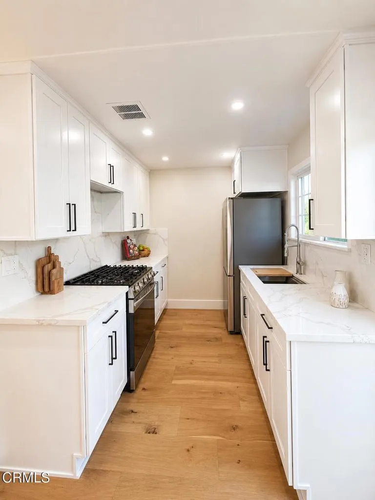 404 Arcade Drive Ventura, CA 93003