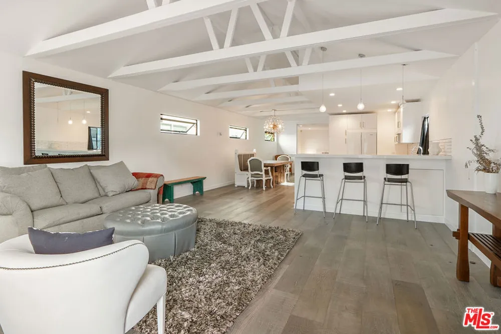 754 Washington Boulevard Los Angeles, CA 90292