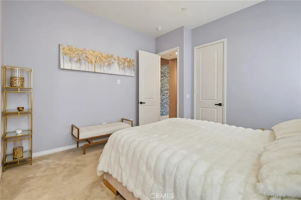 27681 Turnleaf Court Saugus, CA 91350