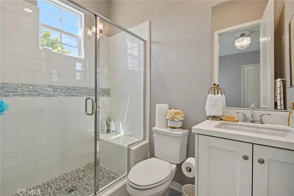 27681 Turnleaf Court Saugus, CA 91350
