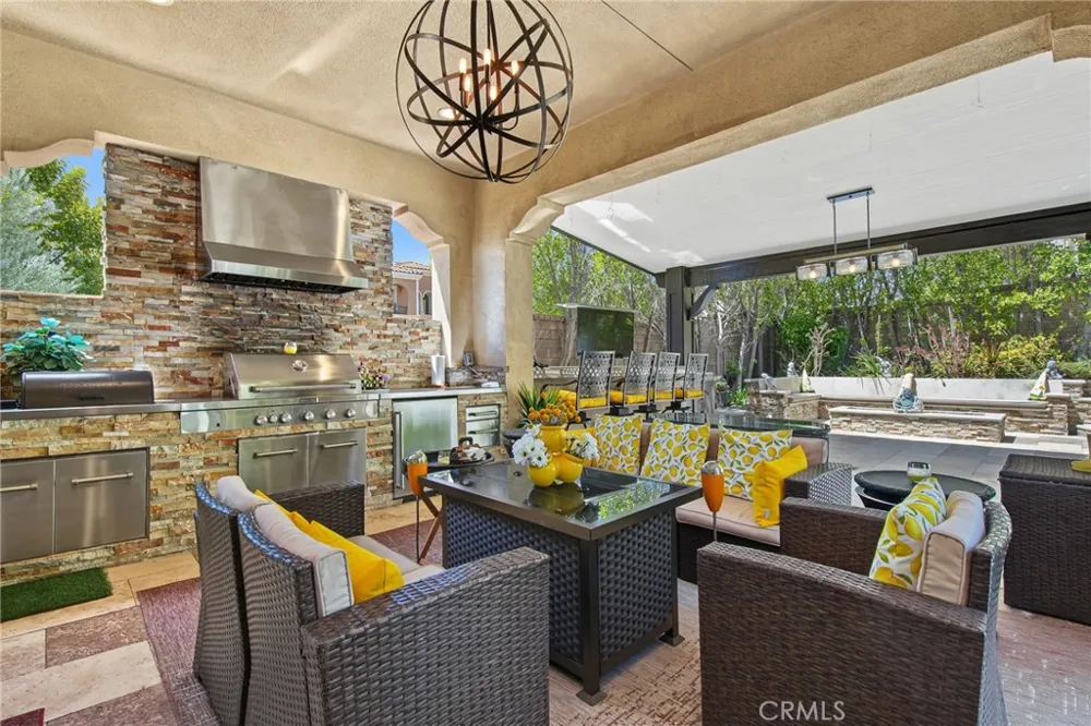 27681 Turnleaf Court Saugus, CA 91350