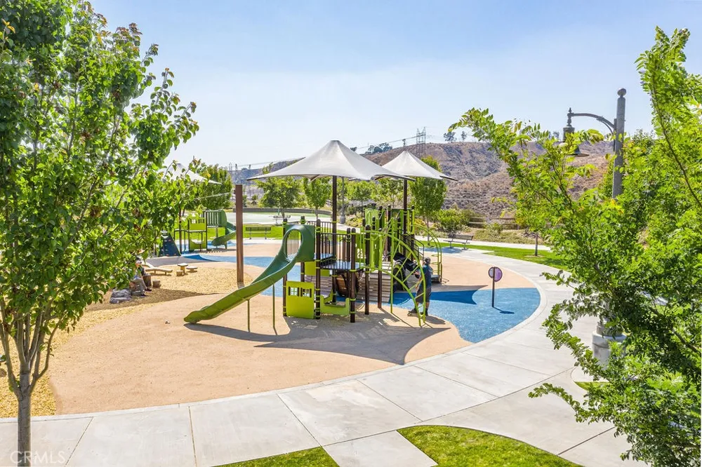 27681 Turnleaf Court Saugus, CA 91350