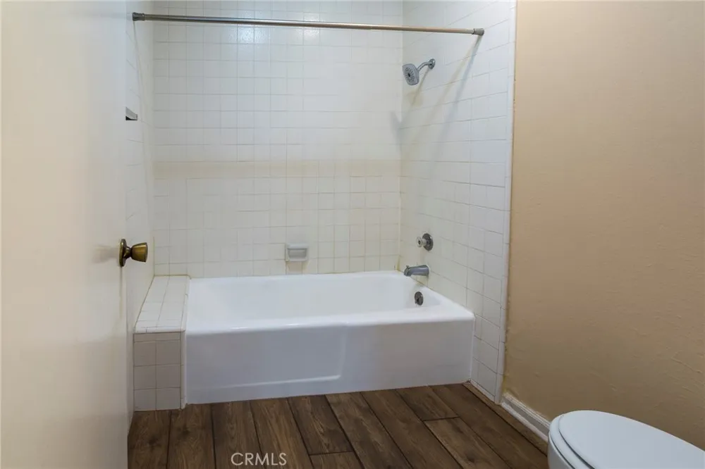 1331 Victoria Drive #18 Fullerton, CA 92831