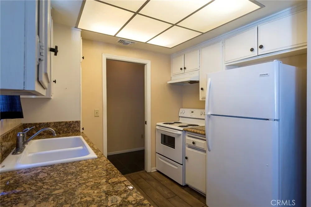 1331 Victoria Drive #18 Fullerton, CA 92831