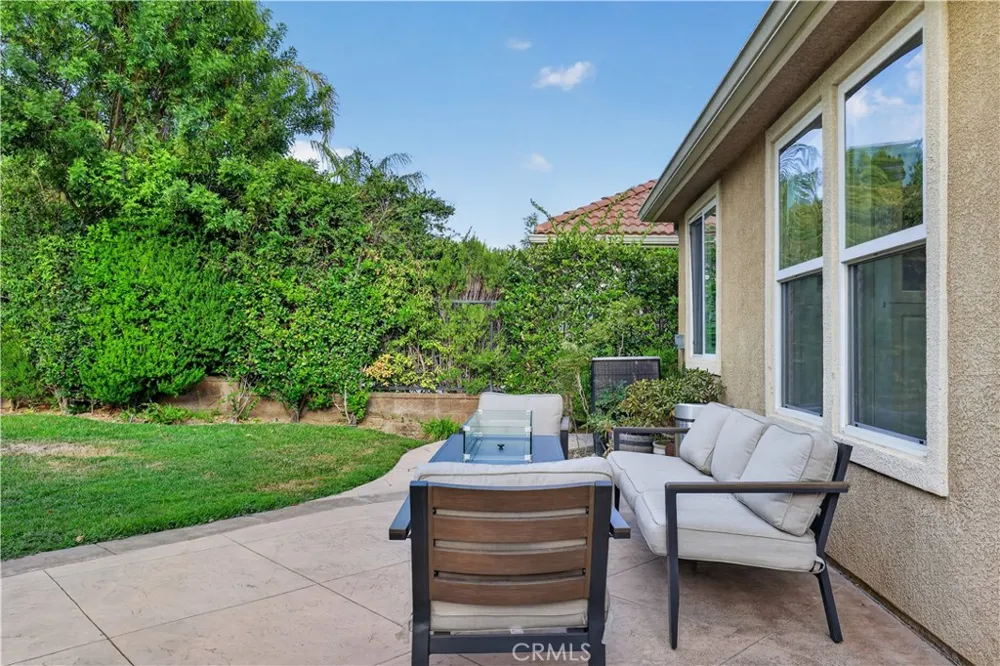 20817 Campania Lane Porter Ranch, CA 91326