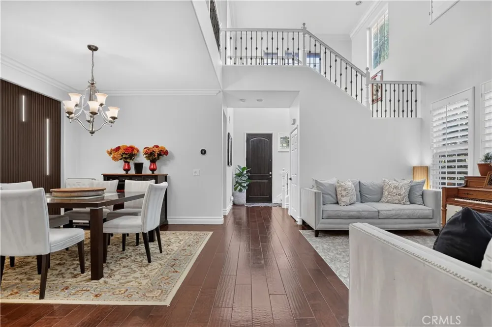20817 Campania Lane Porter Ranch, CA 91326