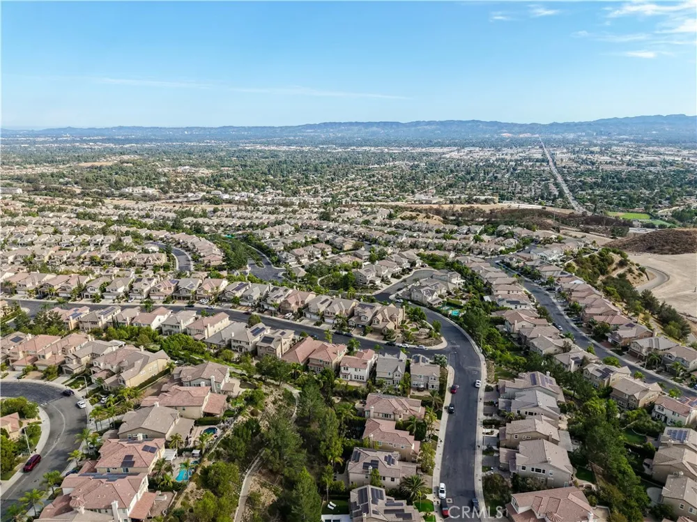 20817 Campania Lane Porter Ranch, CA 91326