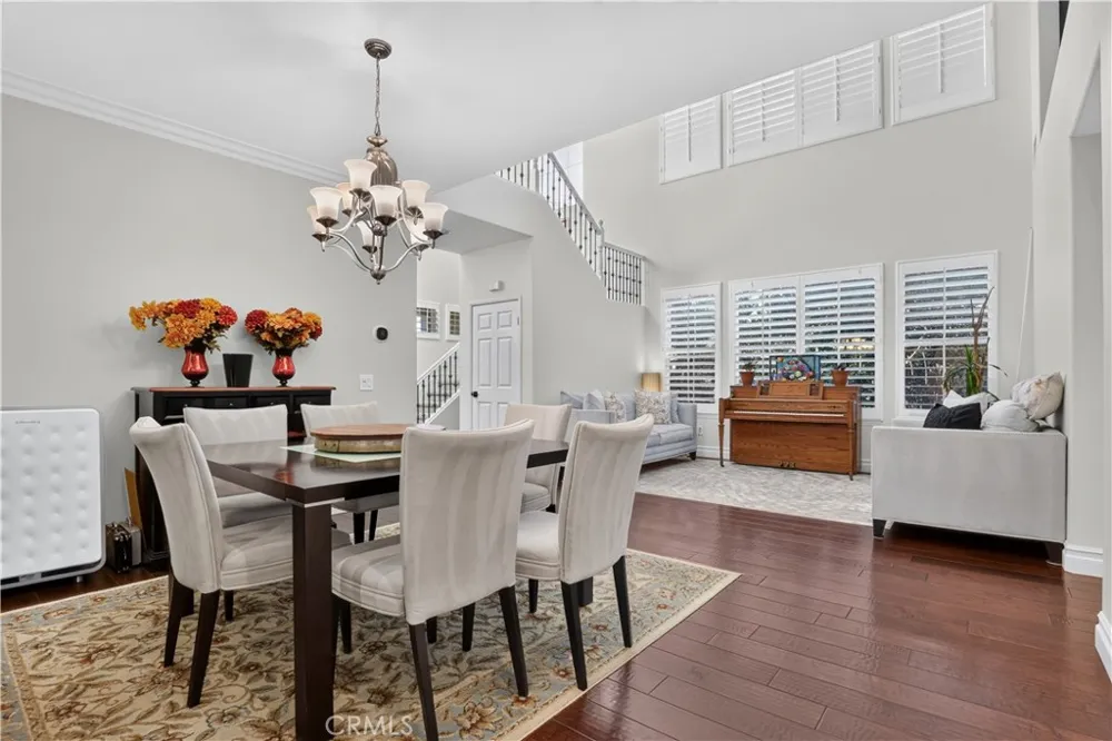 20817 Campania Lane Porter Ranch, CA 91326