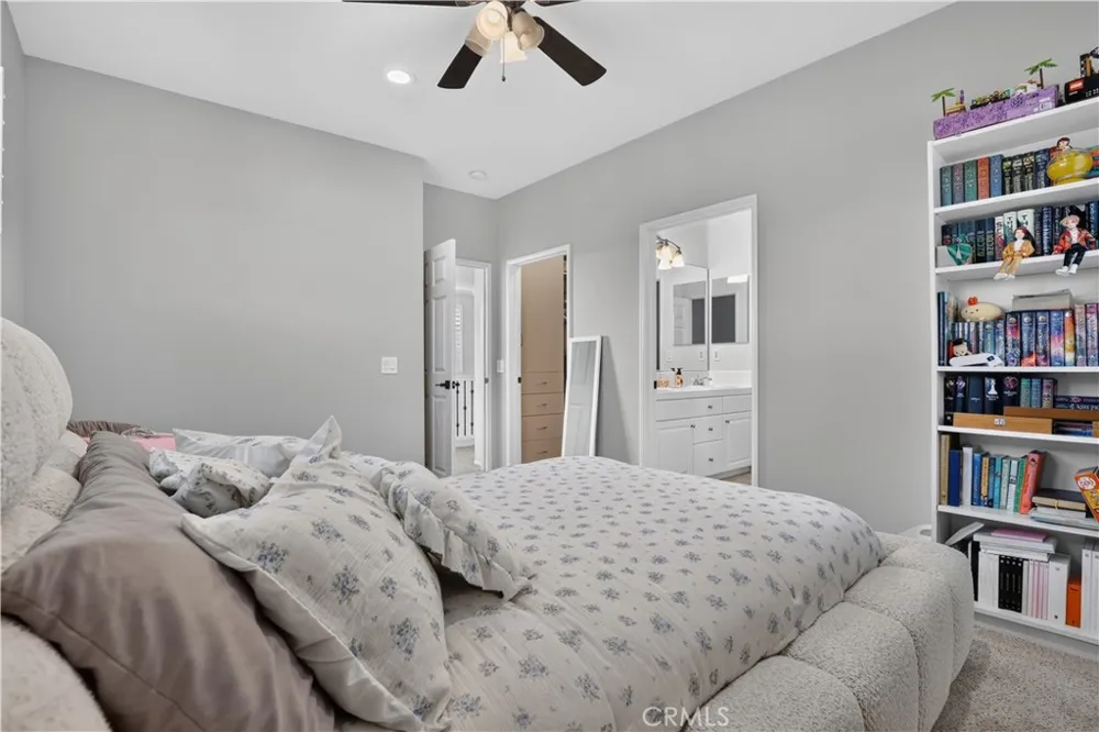 20817 Campania Lane Porter Ranch, CA 91326