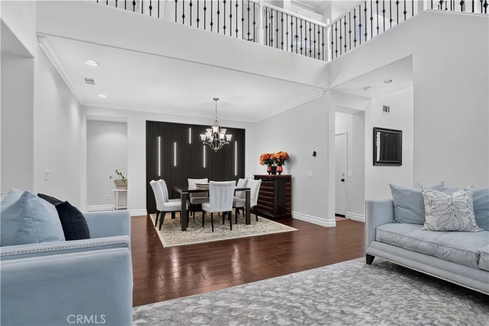 20817 Campania Lane Porter Ranch, CA 91326