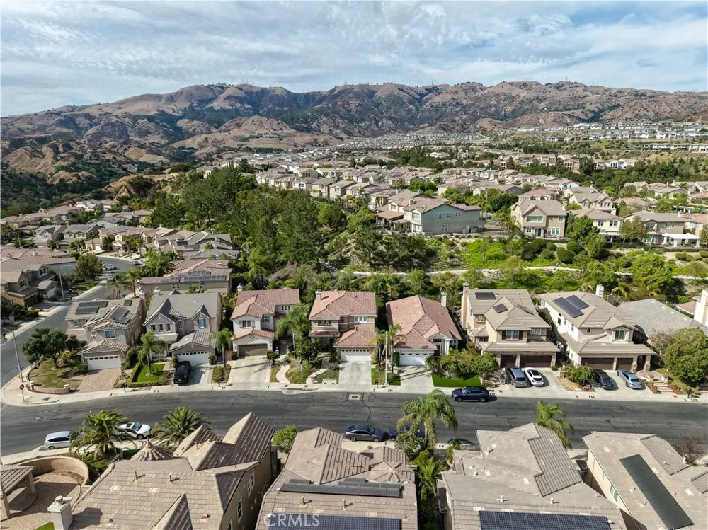 20817 Campania Lane Porter Ranch, CA 91326