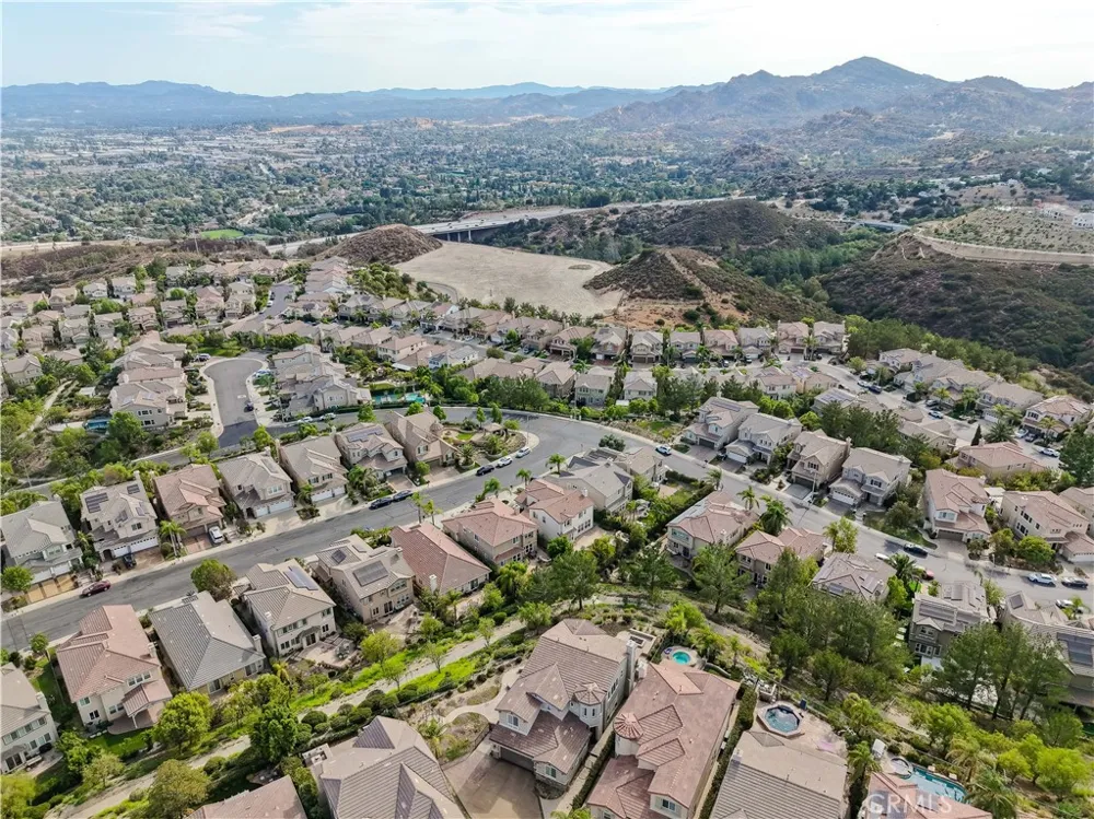 20817 Campania Lane Porter Ranch, CA 91326