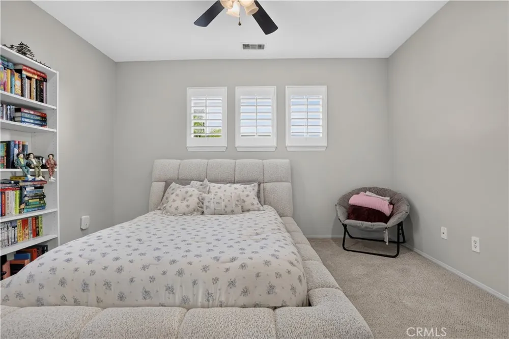 20817 Campania Lane Porter Ranch, CA 91326