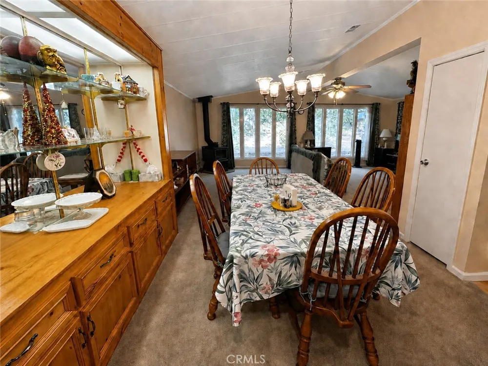 14402 Vine St Magalia, CA 95954