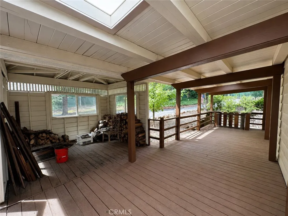 14402 Vine St Magalia, CA 95954