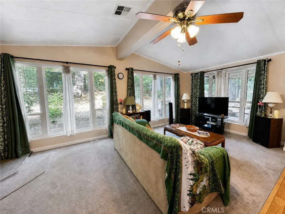 14402 Vine St Magalia, CA 95954