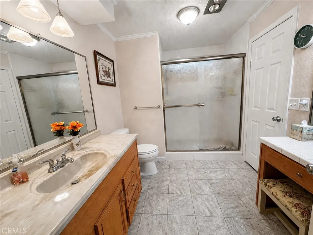 14402 Vine St Magalia, CA 95954