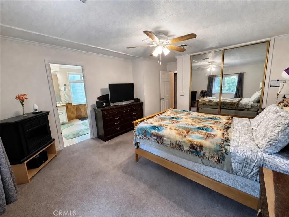 14402 Vine St Magalia, CA 95954
