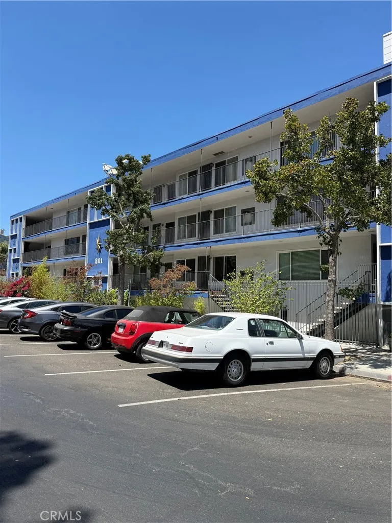 801 E 1st Street #10 Long Beach, CA 90802