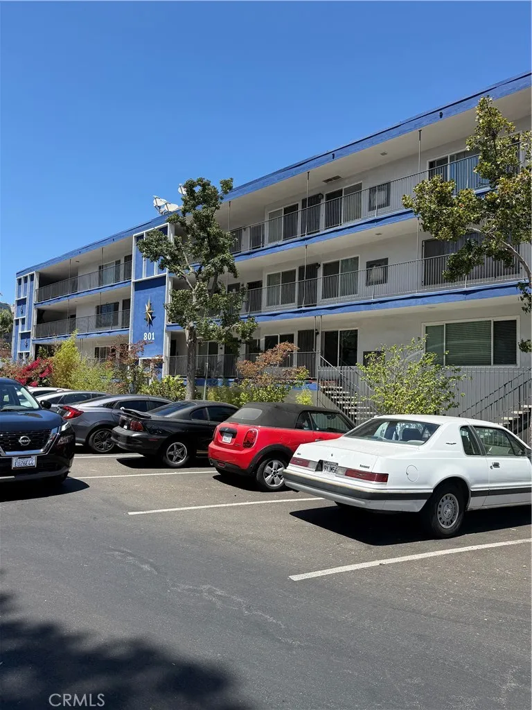 801 E 1st Street #10 Long Beach, CA 90802