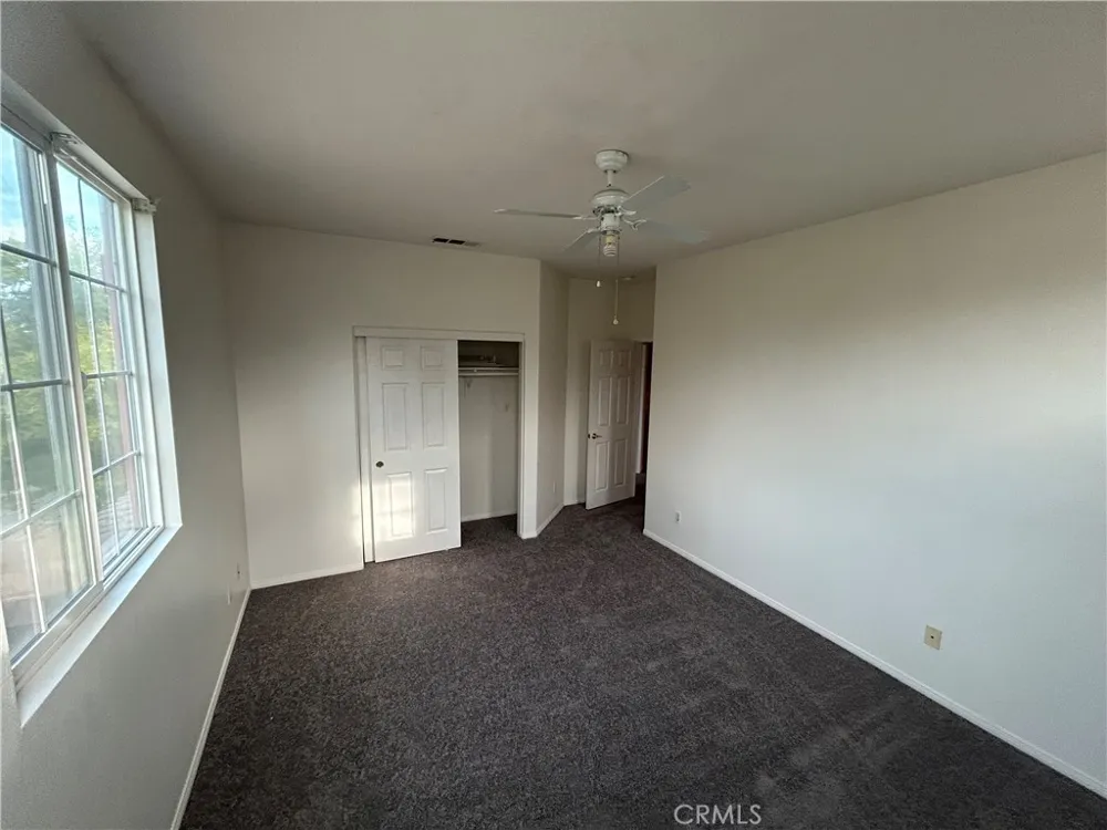 18 Via De La Valle Lake Elsinore, CA 92532