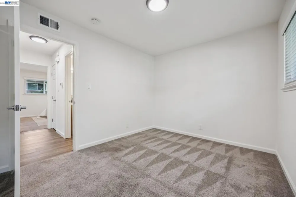 8110 Arroyo Dr Pleasanton, CA 94588