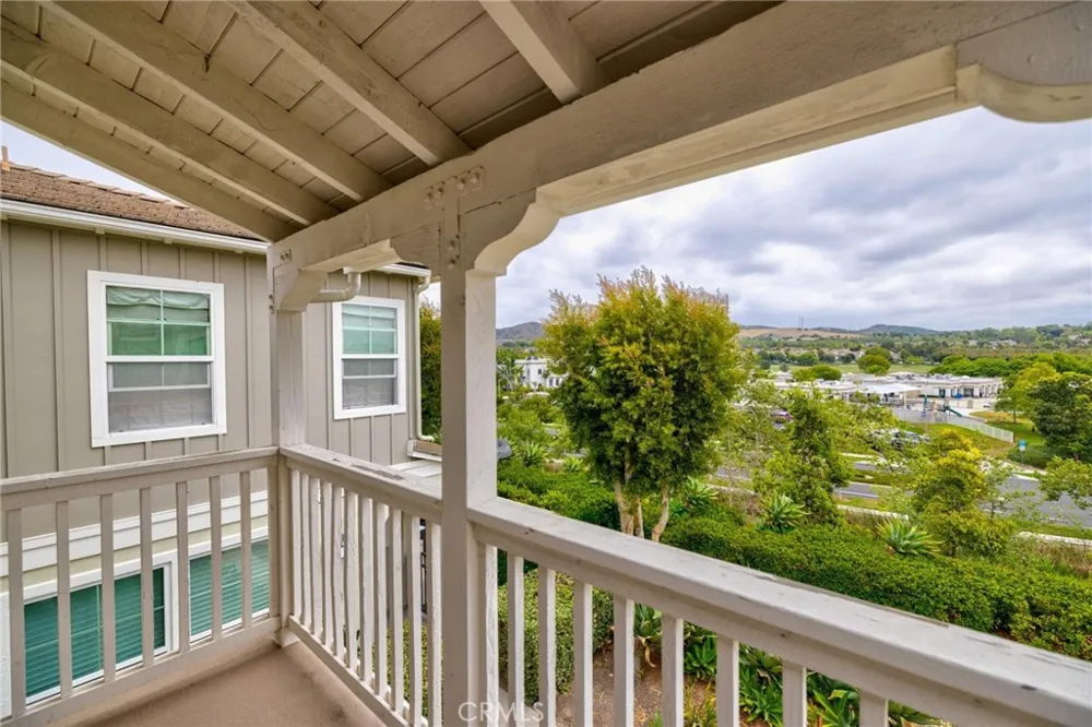 56 Glenalmond Ladera Ranch, CA 92694