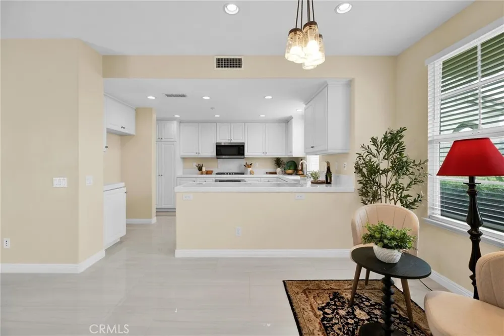 56 Glenalmond Ladera Ranch, CA 92694