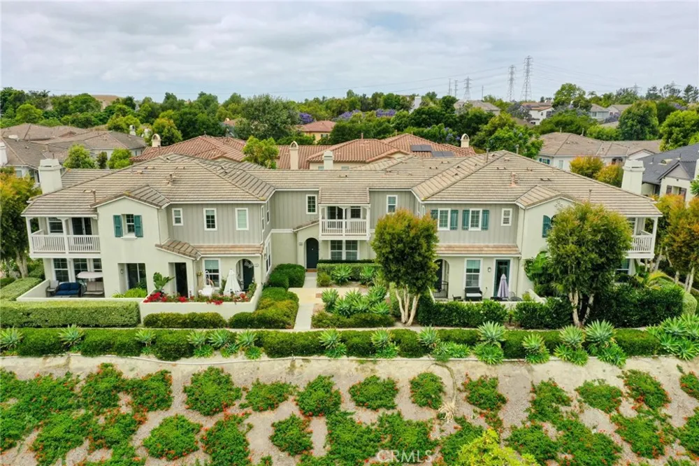 56 Glenalmond Ladera Ranch, CA 92694