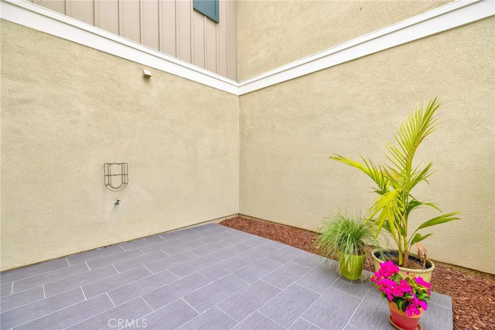 56 Glenalmond Ladera Ranch, CA 92694